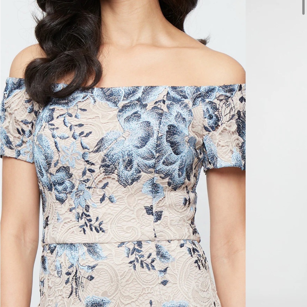 Alex Evenings Buff and Navy Gown